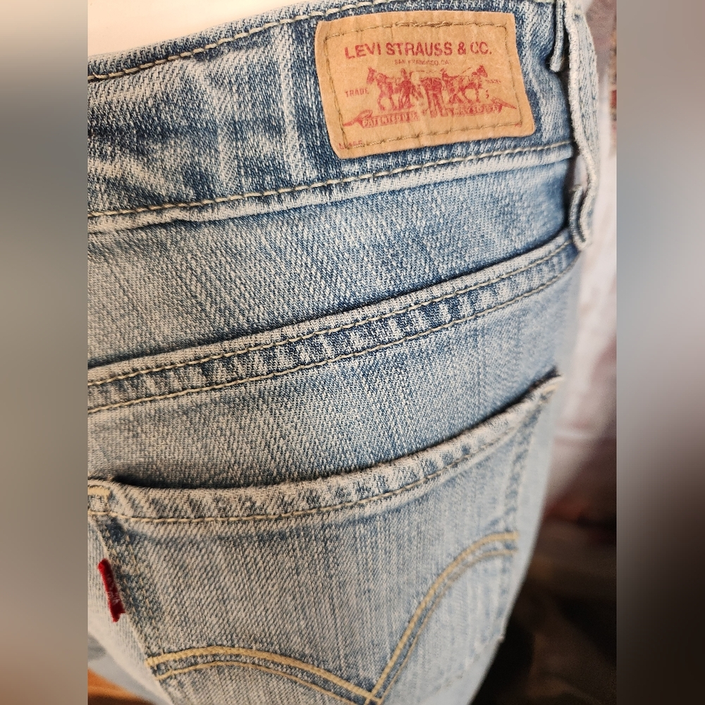 Levi's Women's Denim Blue Jeans Size 5
